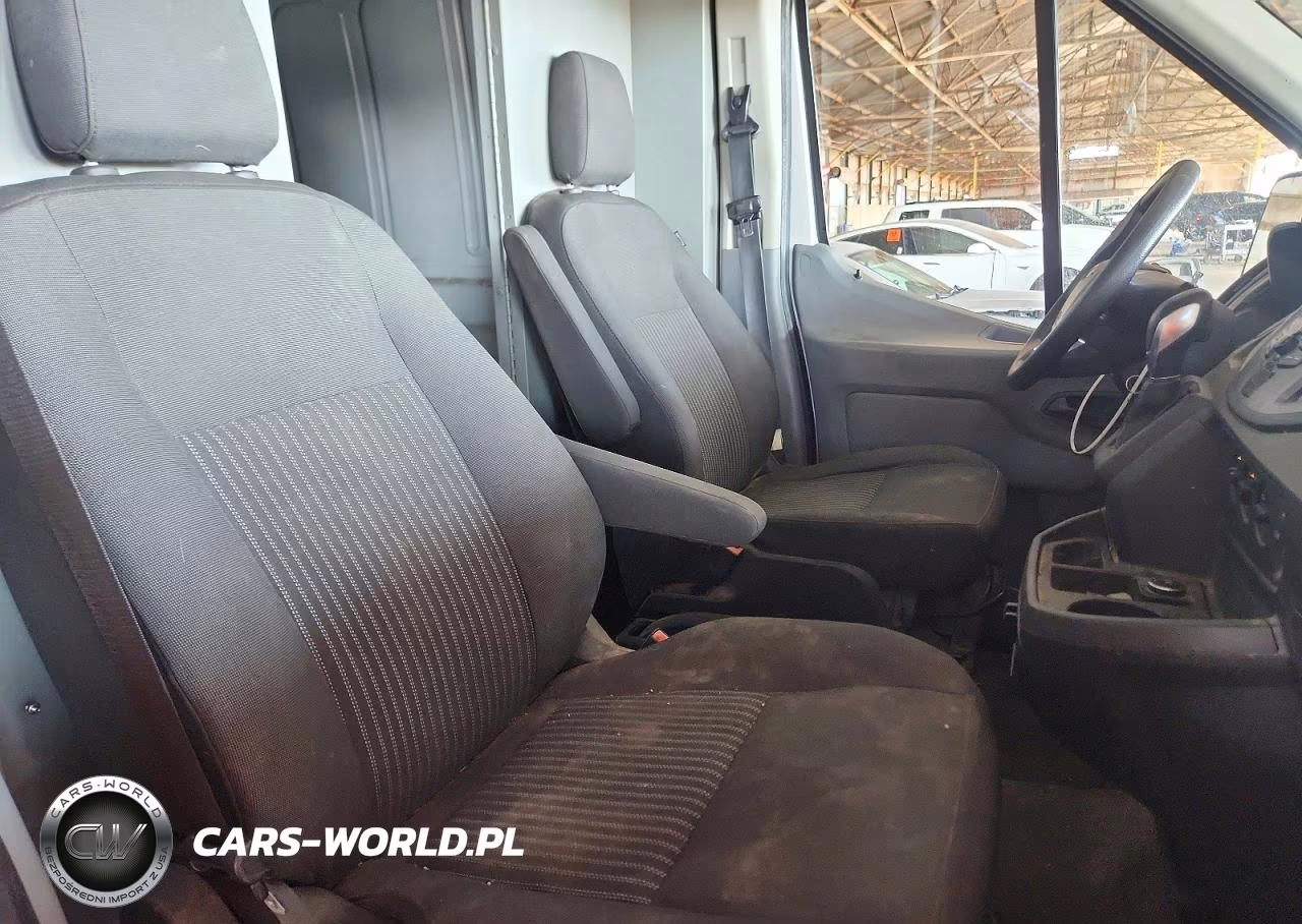 2018 Ford Transit T-250 VIN:1FTYR2CM2JKB31682 - 11