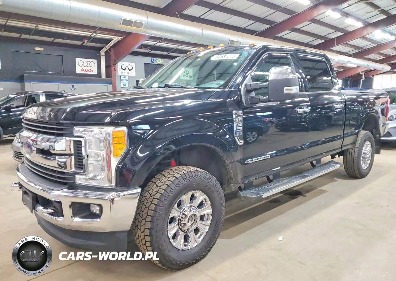 2017 Ford F350 Super Duty – zdjęcie 1 z 12