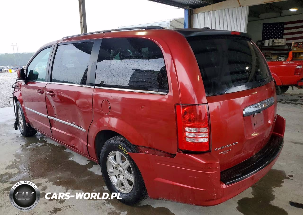 2010 Chrysler Town & Country Touring VIN:2A4RR5D15AR230096 - 2