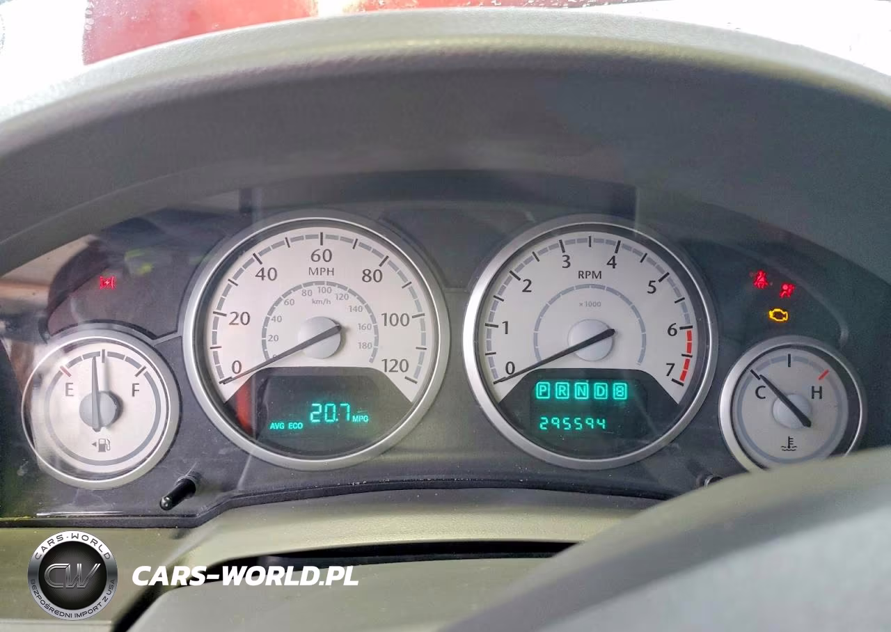 2010 Chrysler Town & Country Touring VIN:2A4RR5D15AR230096 - 9