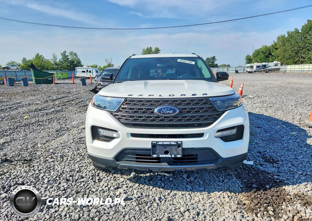 2022 Ford Explorer Xlt VIN:1FMSK8DH2NGC27816 - 5