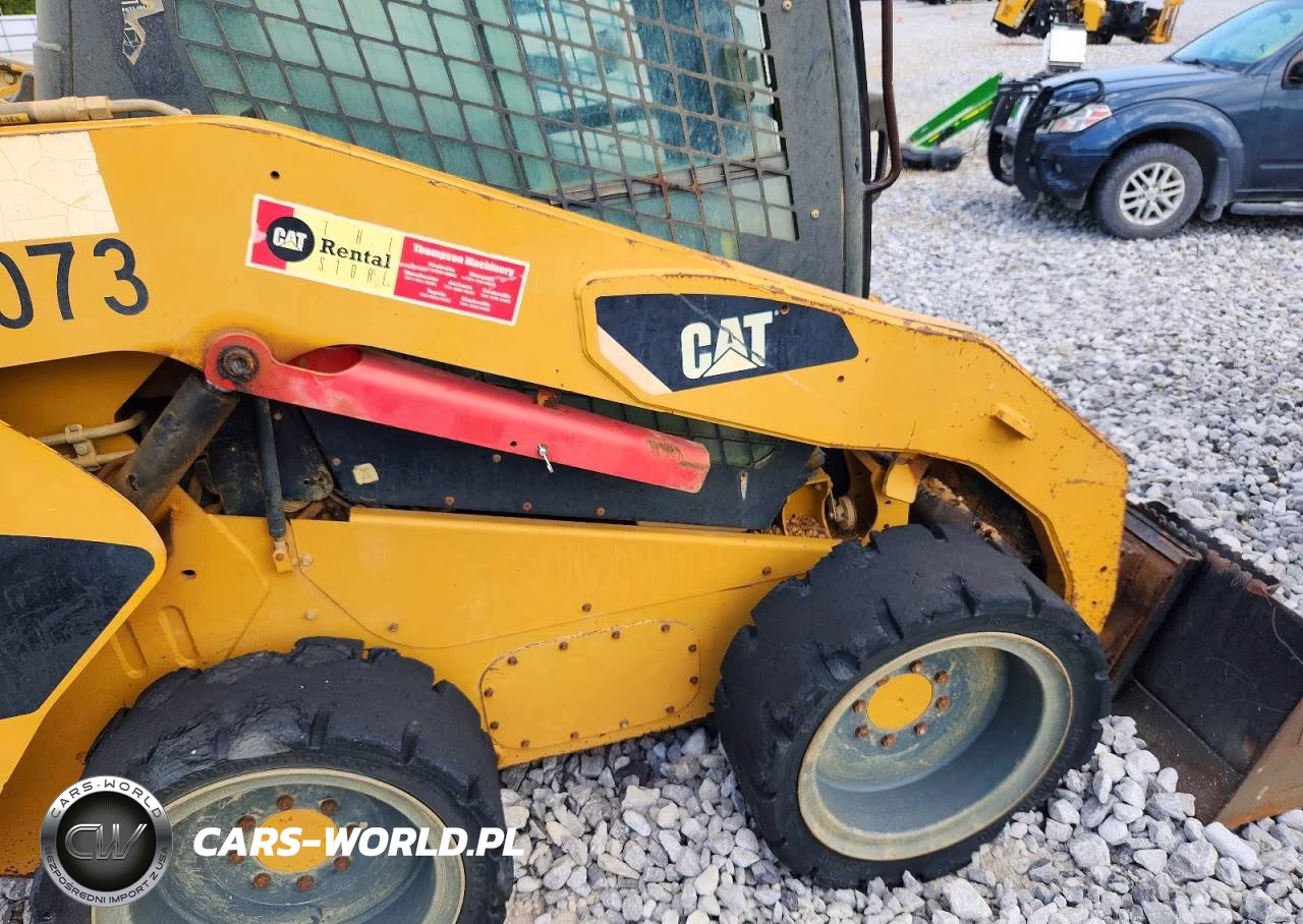2017 Caterpillar 236D Skid Steer - Skid Steer Loader VIN:CAT0262CJMST04073 - 5