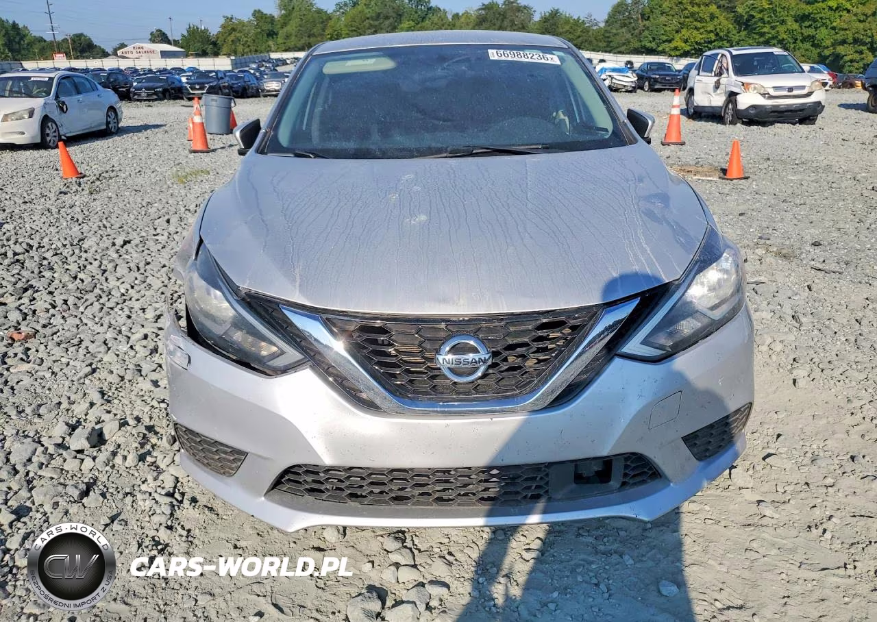 2019 Nissan Sentra S VIN:3N1AB7AP9KY319475 - 5