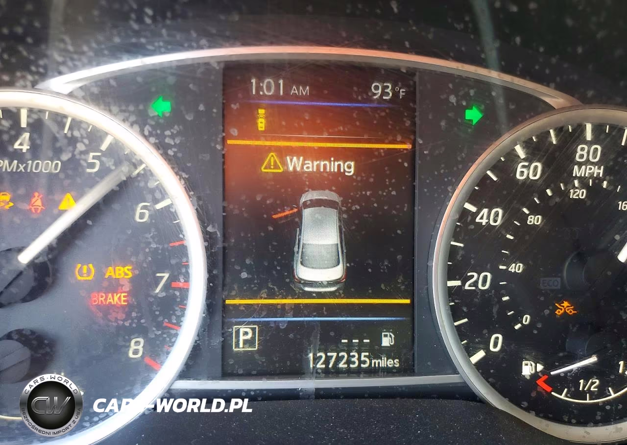 2019 Nissan Sentra S VIN:3N1AB7AP9KY319475 - 9