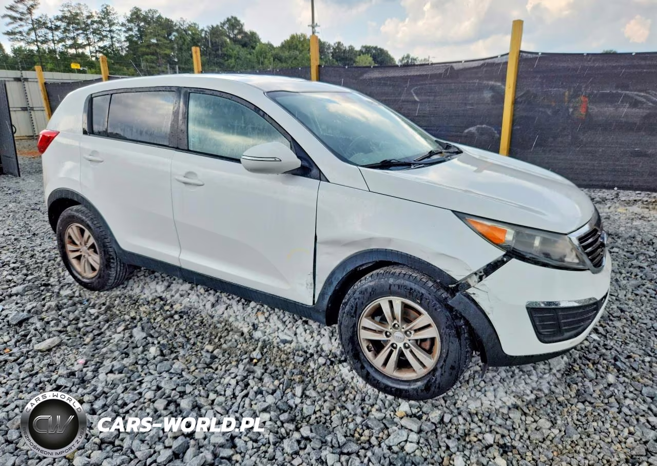 2011 Kia Sportage Lx VIN:KNDPB3A25B7054561 - 4