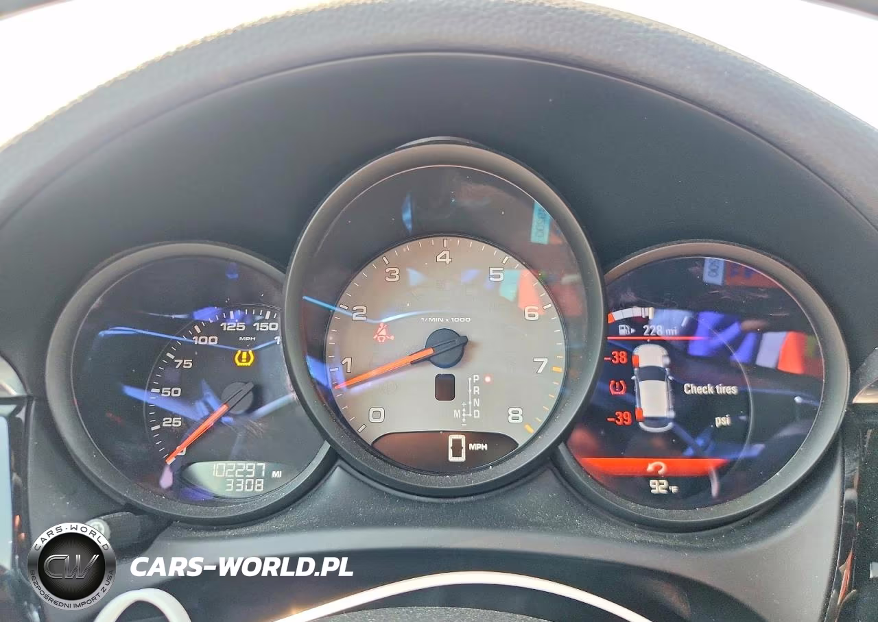 2016 Porsche Macan S VIN:WP1AB2A55GLB57146 - 9