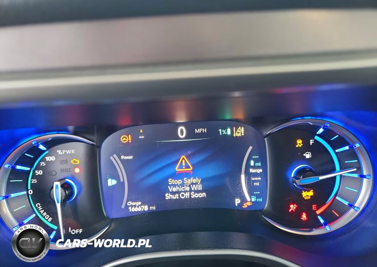 2022 Chrysler Pacifica Hybrid Touring L VIN:2C4RC1L76NR129970 - 9