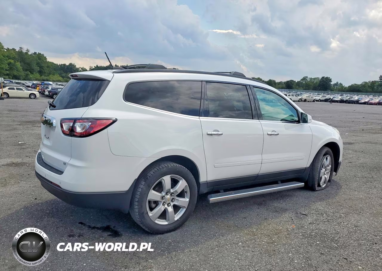 2017 Chevrolet Traverse Lt VIN:1GNKVGKD6HJ284640 - 3