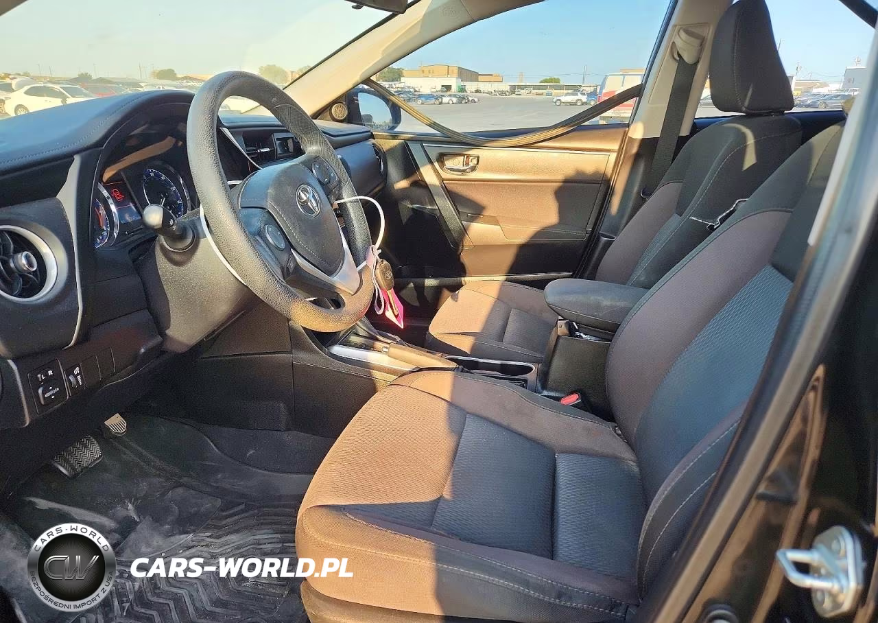 2017 Toyota Corolla Le VIN:5YFBURHE9HP734803 - 7