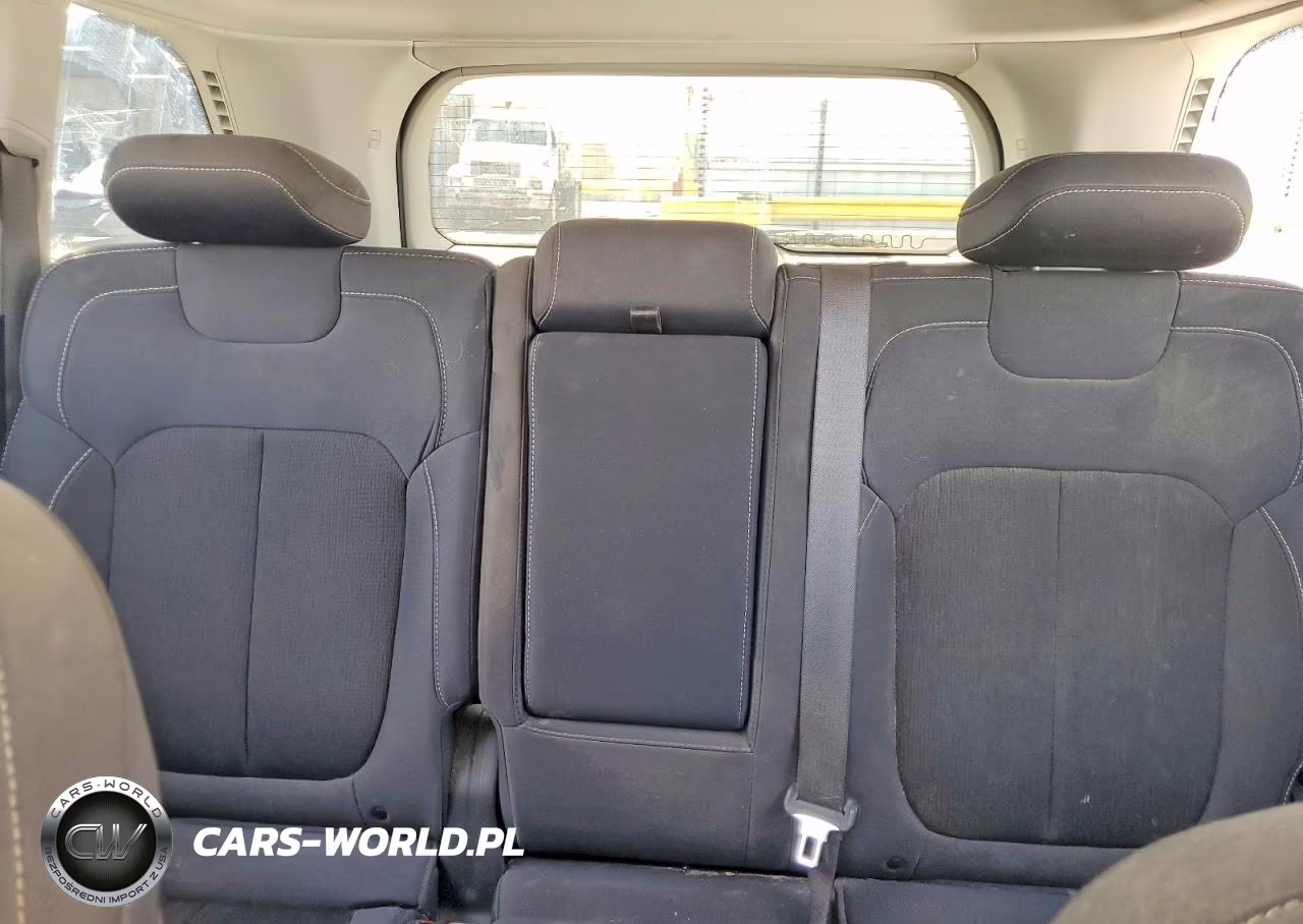 2023 Jeep Grand Cherokee Laredo VIN:1C4RJHAG4PC622494 - 10