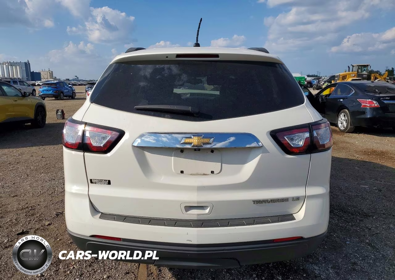 2013 Chevrolet Traverse Ls VIN:1GNKRFKD7DJ123092 - 6