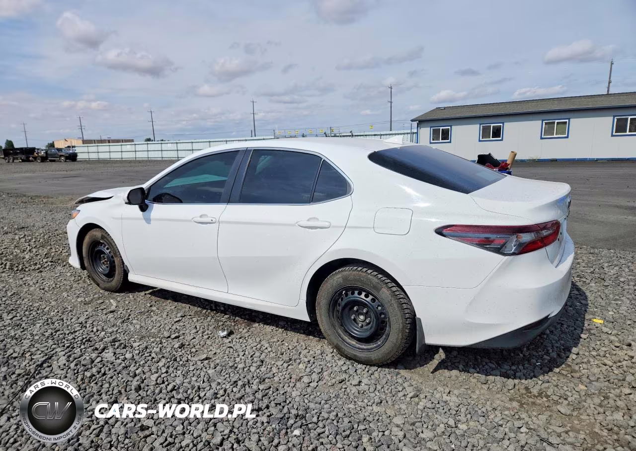 2022 Toyota Camry Le VIN:4T1C31AK3NU583640 - 2