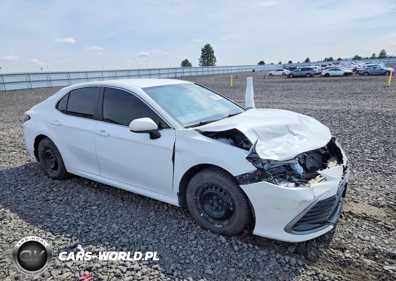 2022 Toyota Camry Le VIN:4T1C31AK3NU583640 - 4