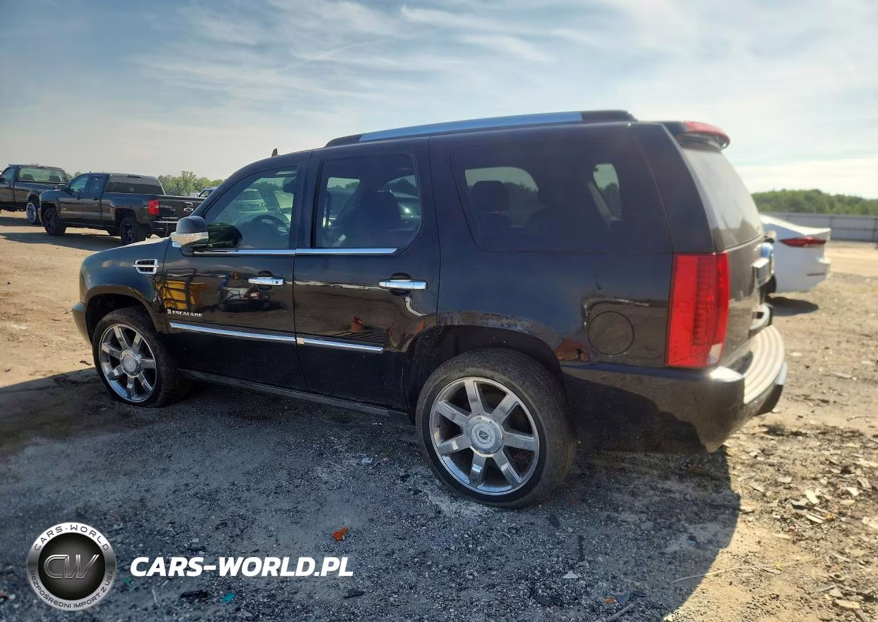 2008 Cadillac Escalade Luxury VIN:1GYFK63848R142636 - 2