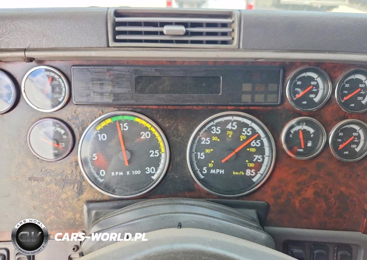 1999 Freightliner Flc120 Semi Truck VIN:1FUYSSEB8XP987766 - 9