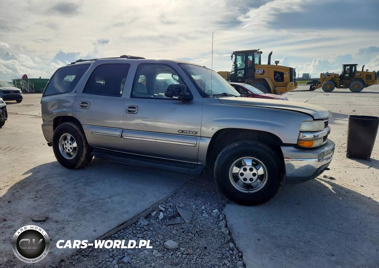 2001 Chevrolet Tahoe C1500 VIN:1GNEC13T71J118283 - 4