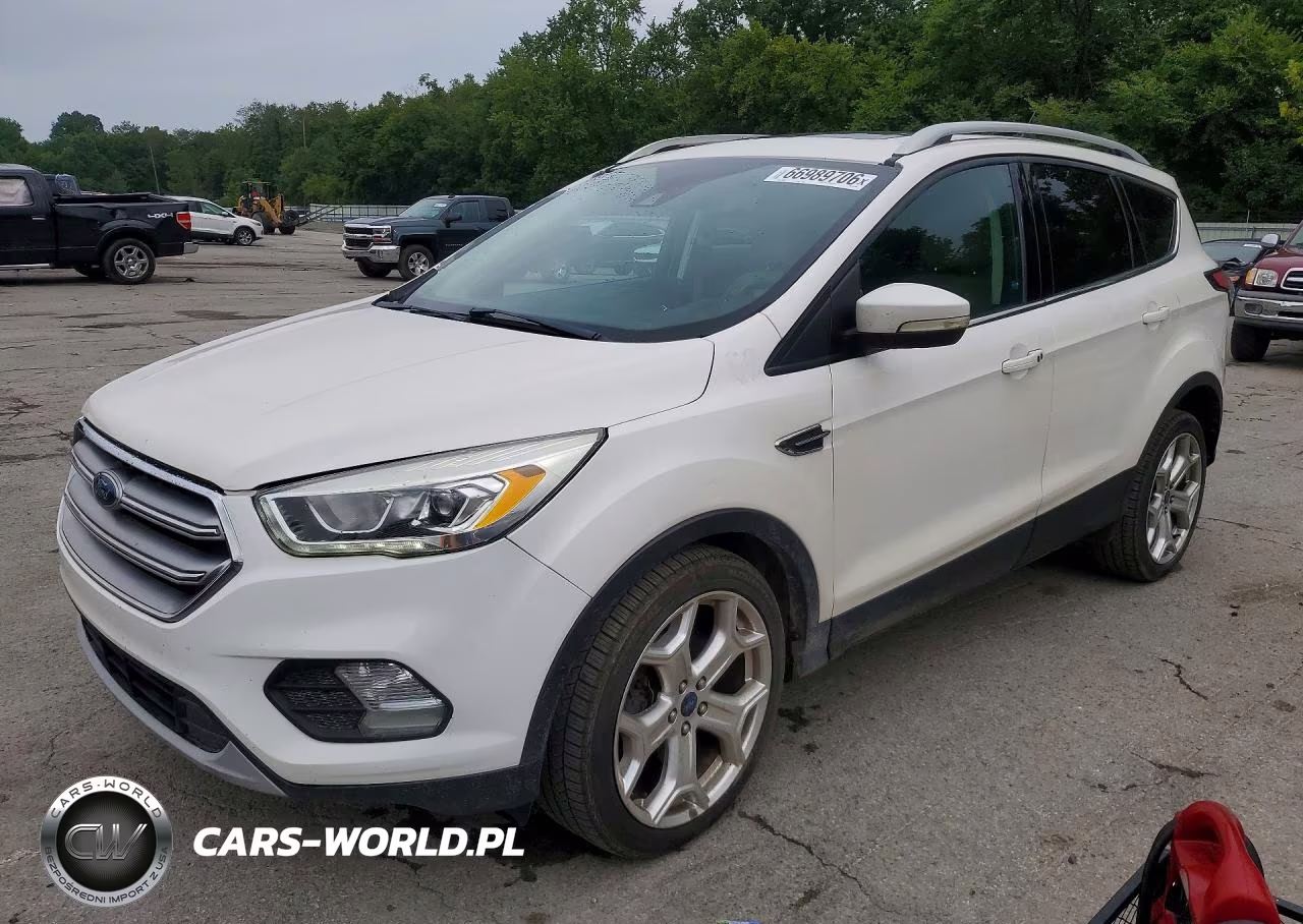 2017 Ford Escape Titanium – zdjęcie 1 z 13