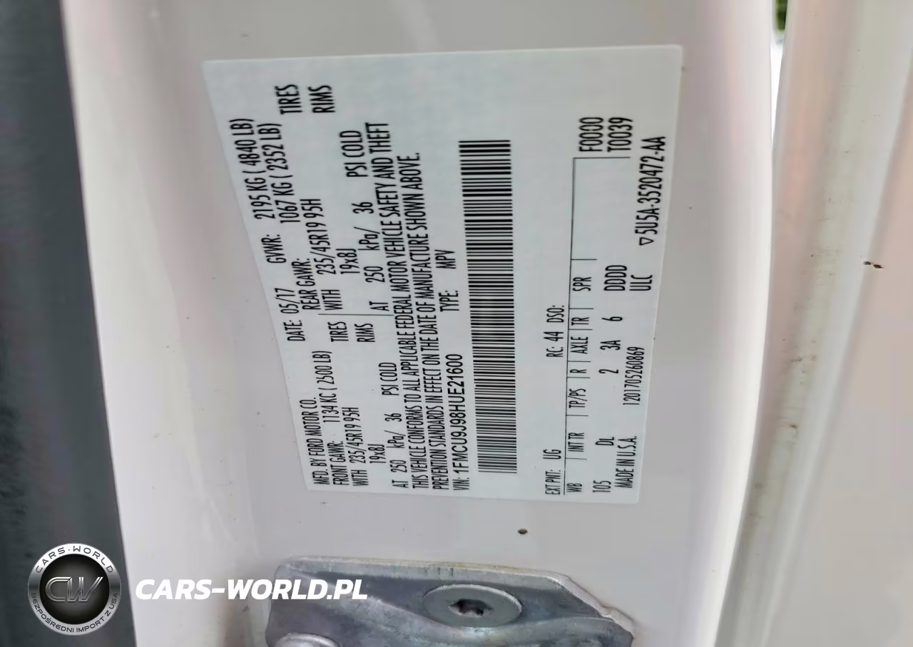 2017 Ford Escape Titanium VIN:1FMCU9J98HUE21600 - 13