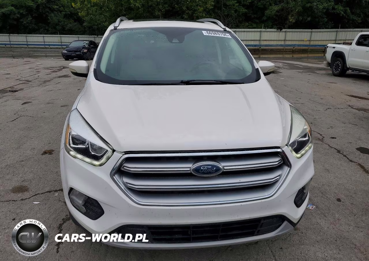 2017 Ford Escape Titanium VIN:1FMCU9J98HUE21600 - 5