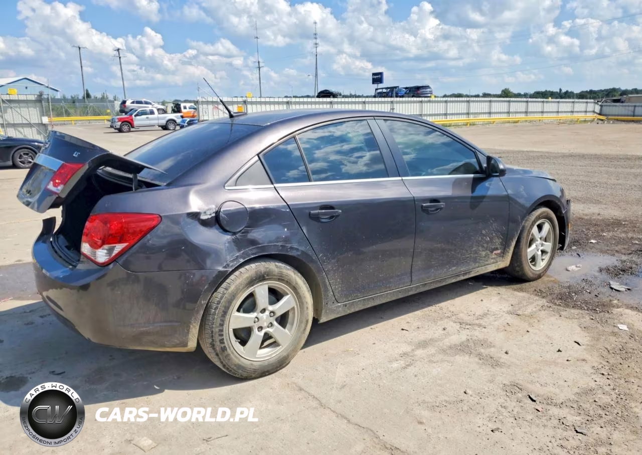 2014 Chevrolet Cruze Lt VIN:1G1PC5SB8E7481141 - 3