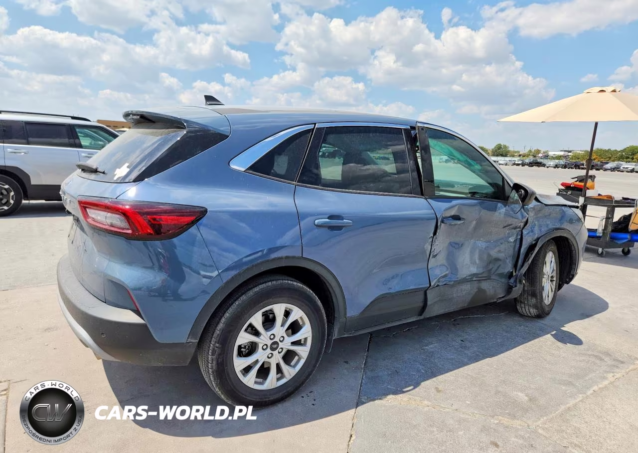 2023 Ford Escape Active VIN:1FMCU0GN7PUB47062 - 3