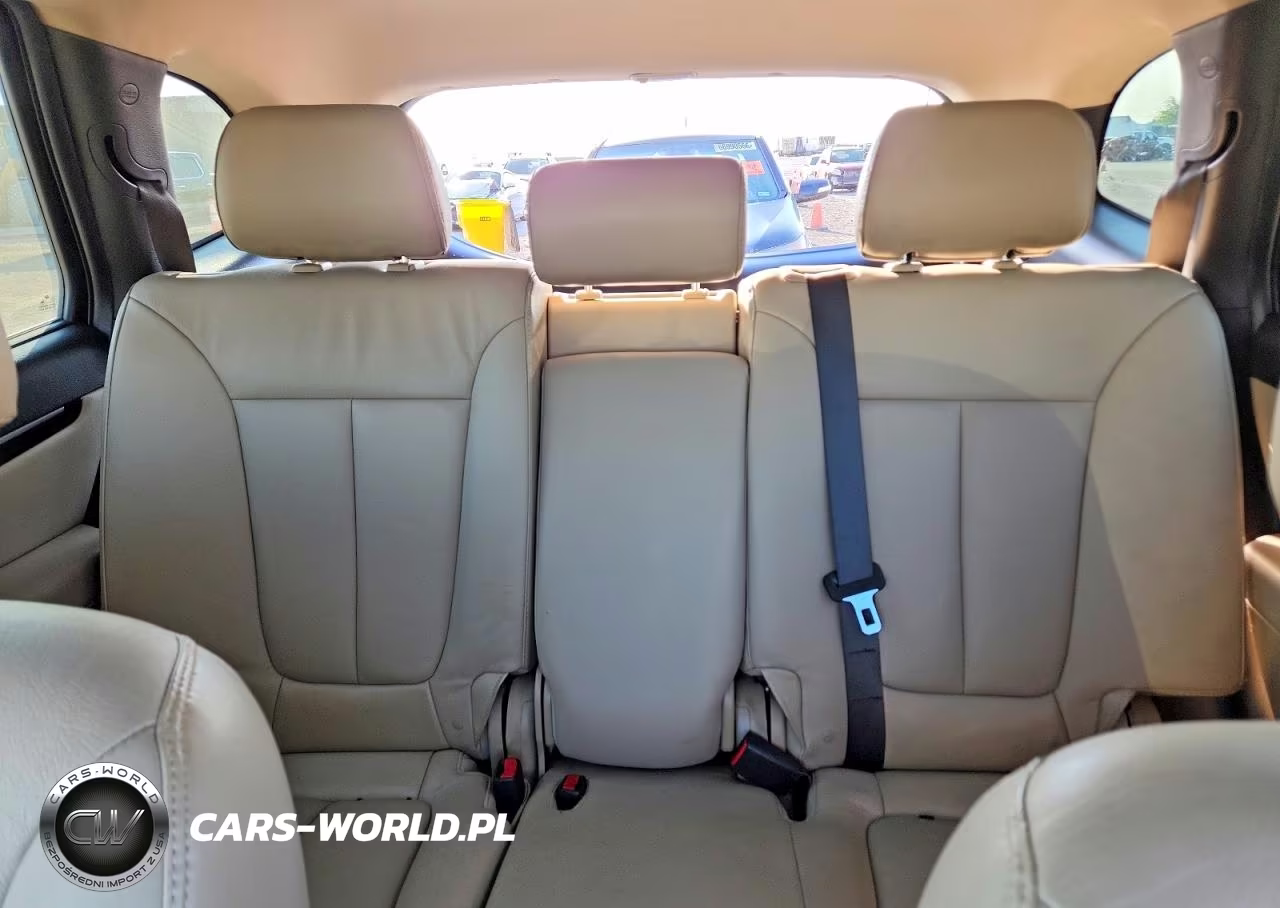 2010 Hyundai Santa Fe Limited VIN:5NMSK4AG5AH375454 - 10