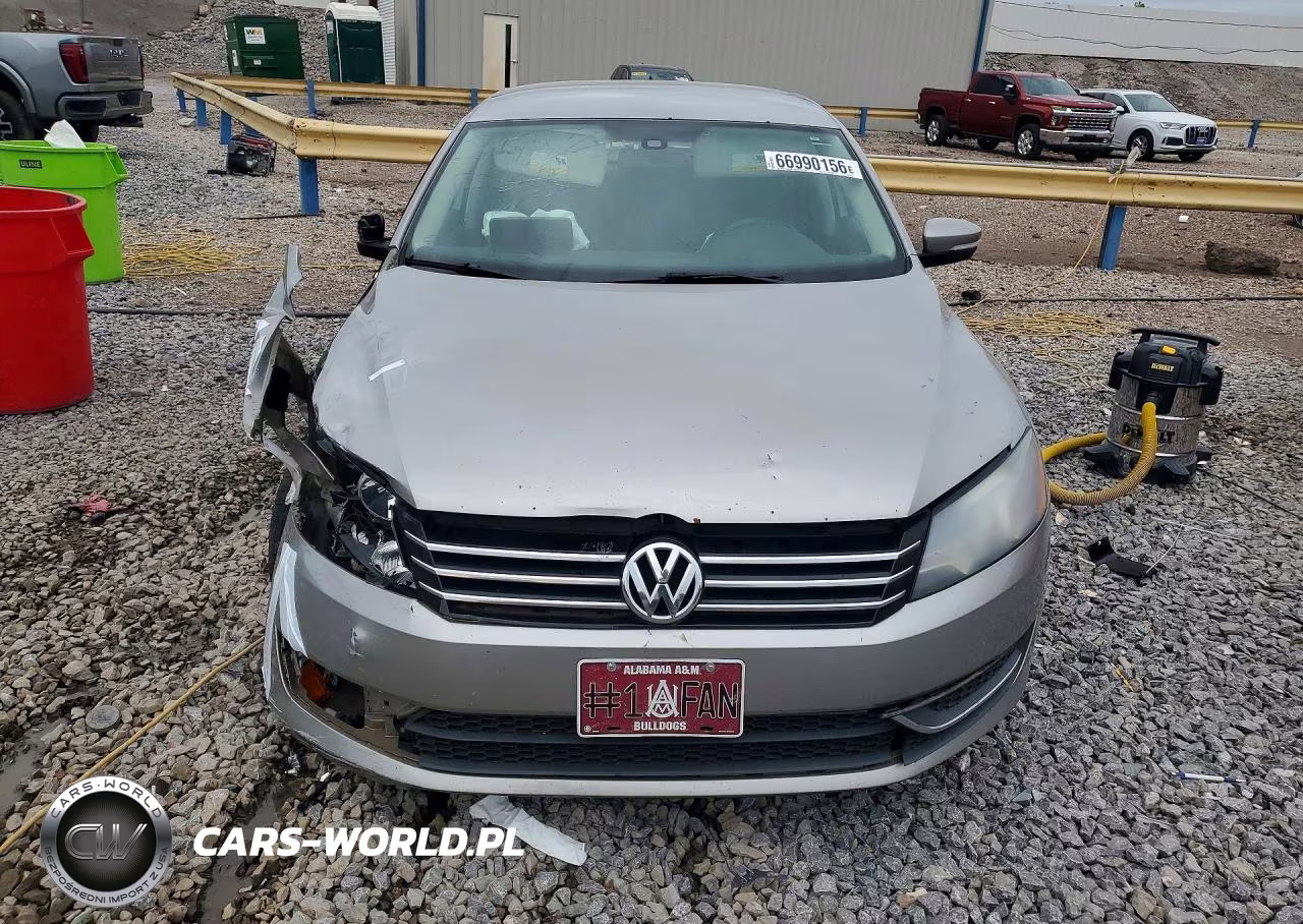 2013 Volkswagen Passat Se VIN:1VWBP7A30DC095358 - 5