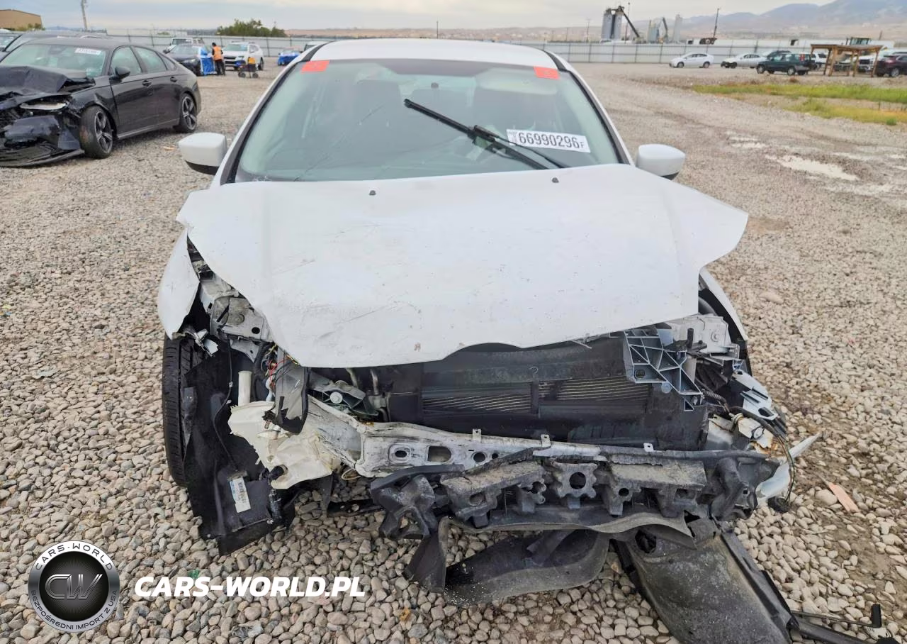 2012 Ford Focus Se VIN:1FAHP3F24CL454947 - 5