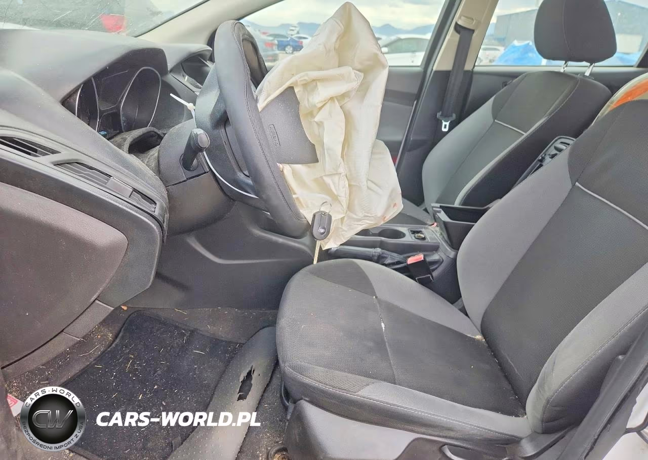 2012 Ford Focus Se VIN:1FAHP3F24CL454947 - 7
