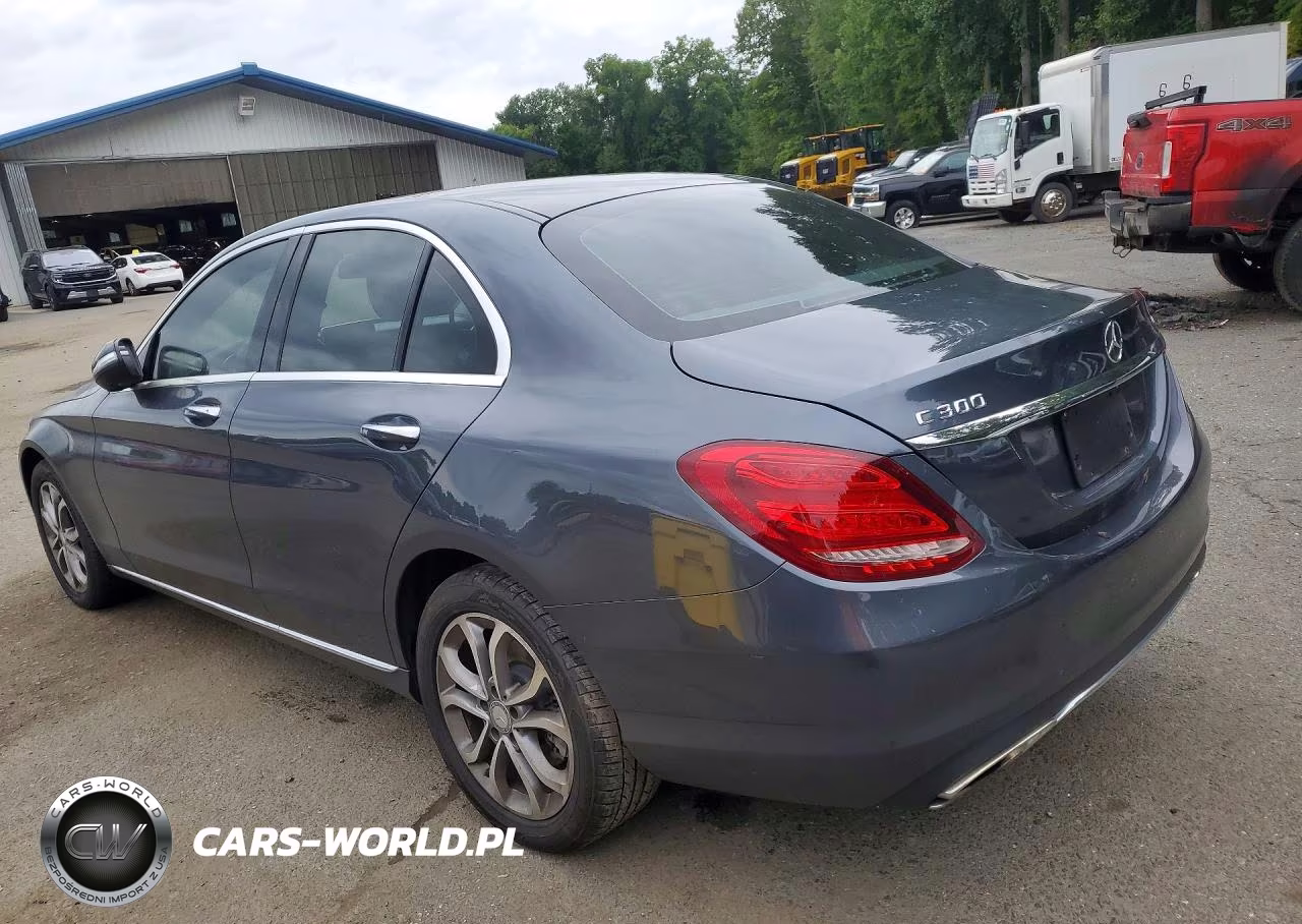 2015 Mercedes-Benz C 300 4Matic VIN:55SWF4KB3FU037129 - 2