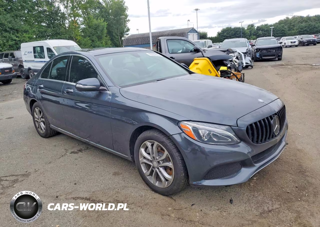 2015 Mercedes-Benz C 300 4Matic VIN:55SWF4KB3FU037129 - 4