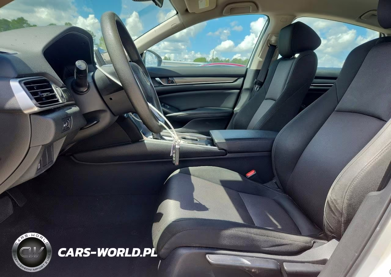2019 Honda Accord Lx VIN:1HGCV1F17KA067598 - 7