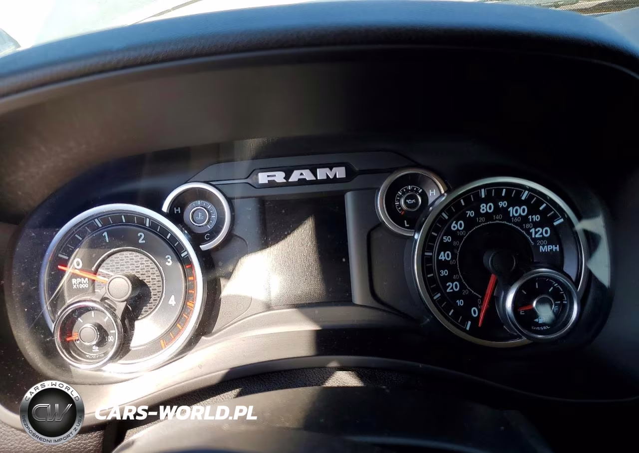2020 Ram 3500 Big Horn VIN:3C63R3LL4LG296609 - 9
