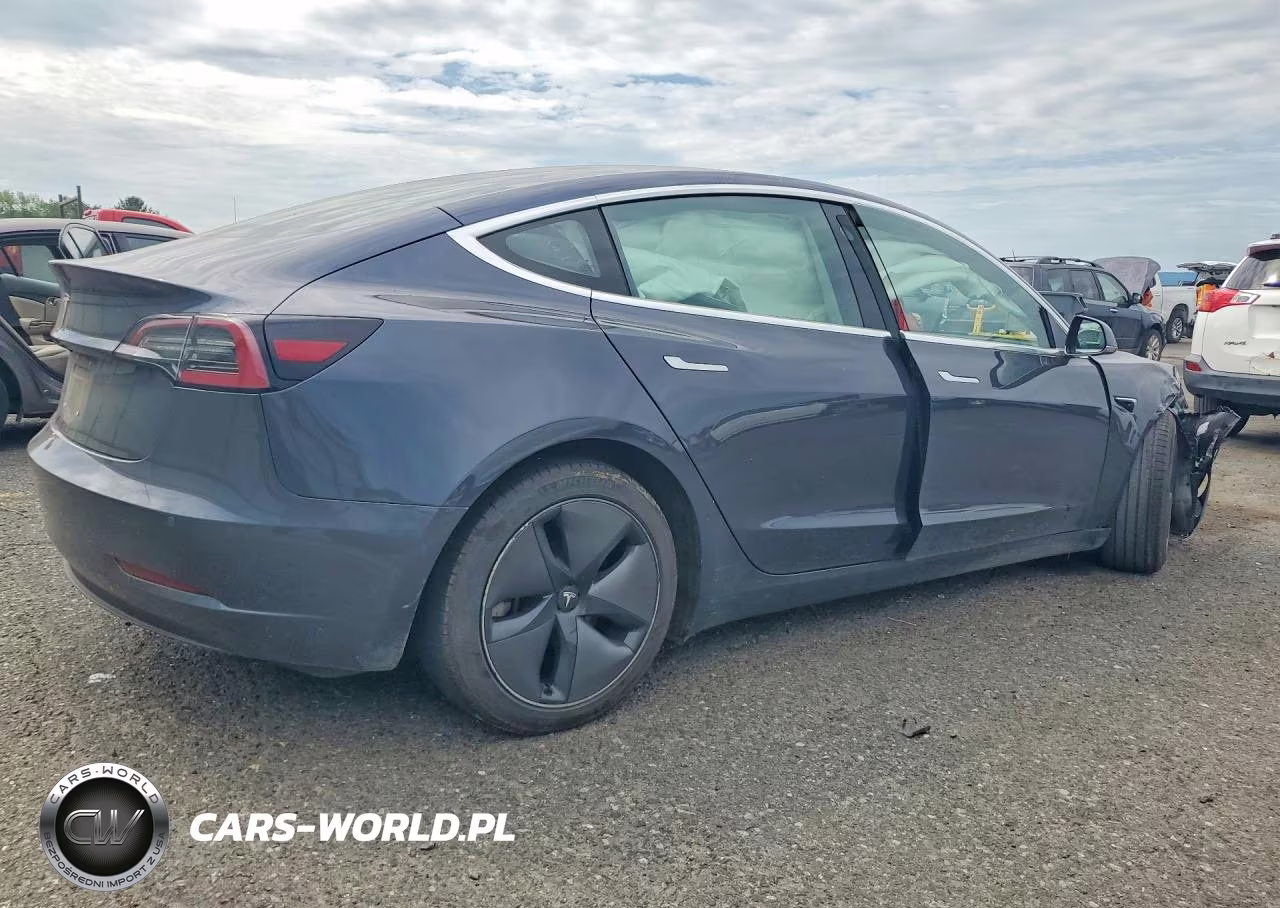 2018 Tesla Model 3 VIN:5YJ3E1EB3JF087099 - 3