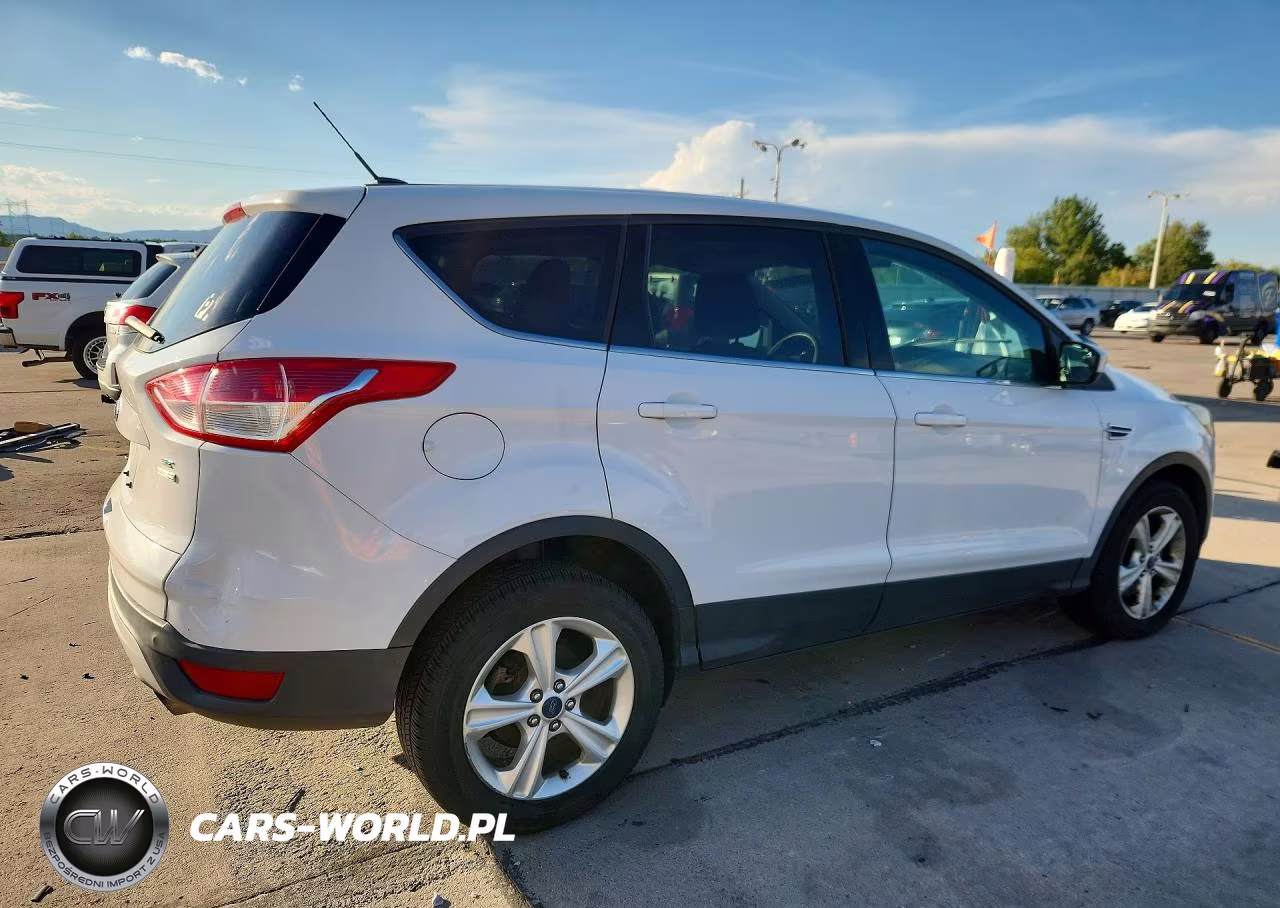 2016 Ford Escape Se VIN:1FMCU9G97GUA32212 - 3