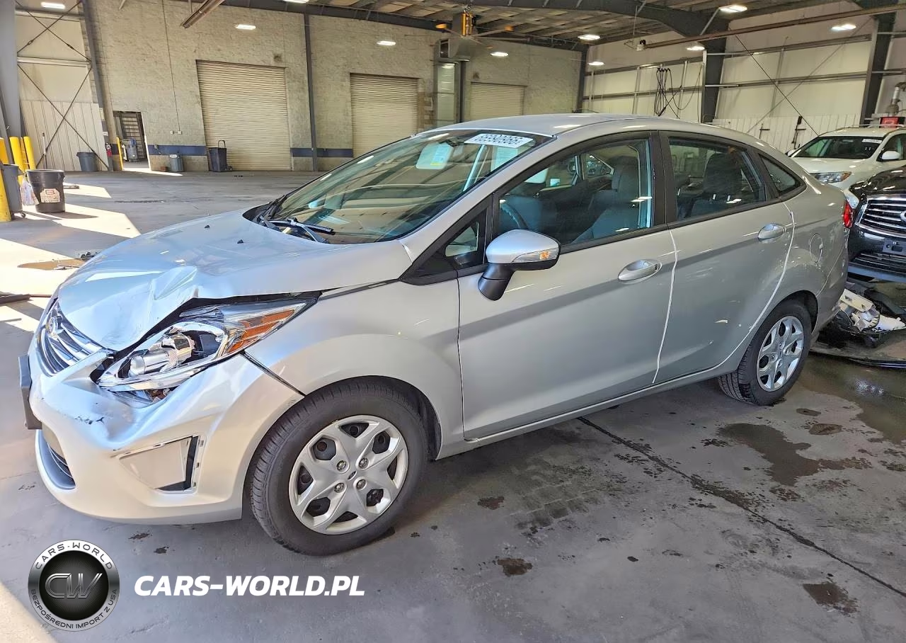 2013 Ford Fiesta Se VIN:3FADP4BJ4DM177444 - 1