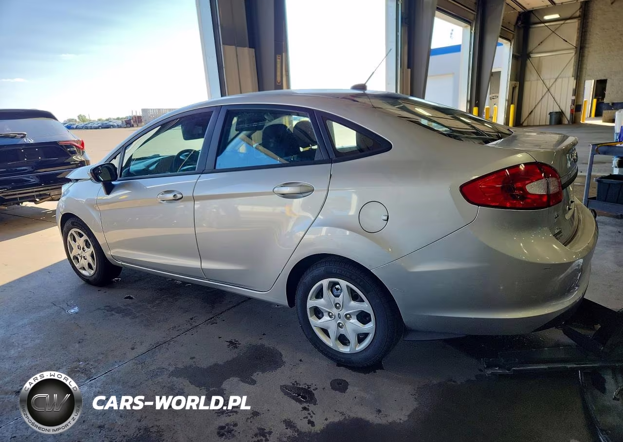 2013 Ford Fiesta Se VIN:3FADP4BJ4DM177444 - 2