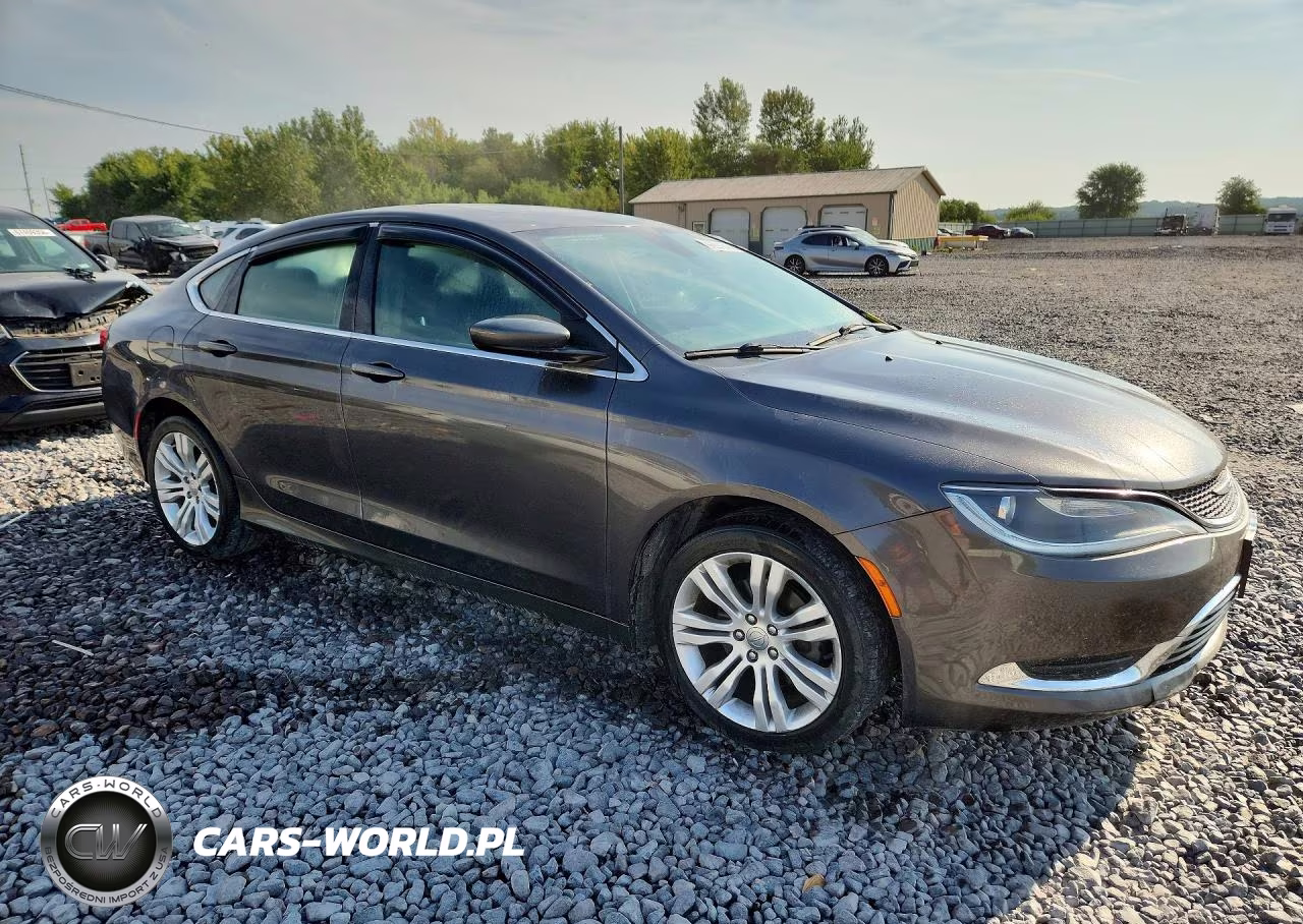 2016 Chrysler 200 Limited VIN:1C3CCCAB3GN115022 - 4