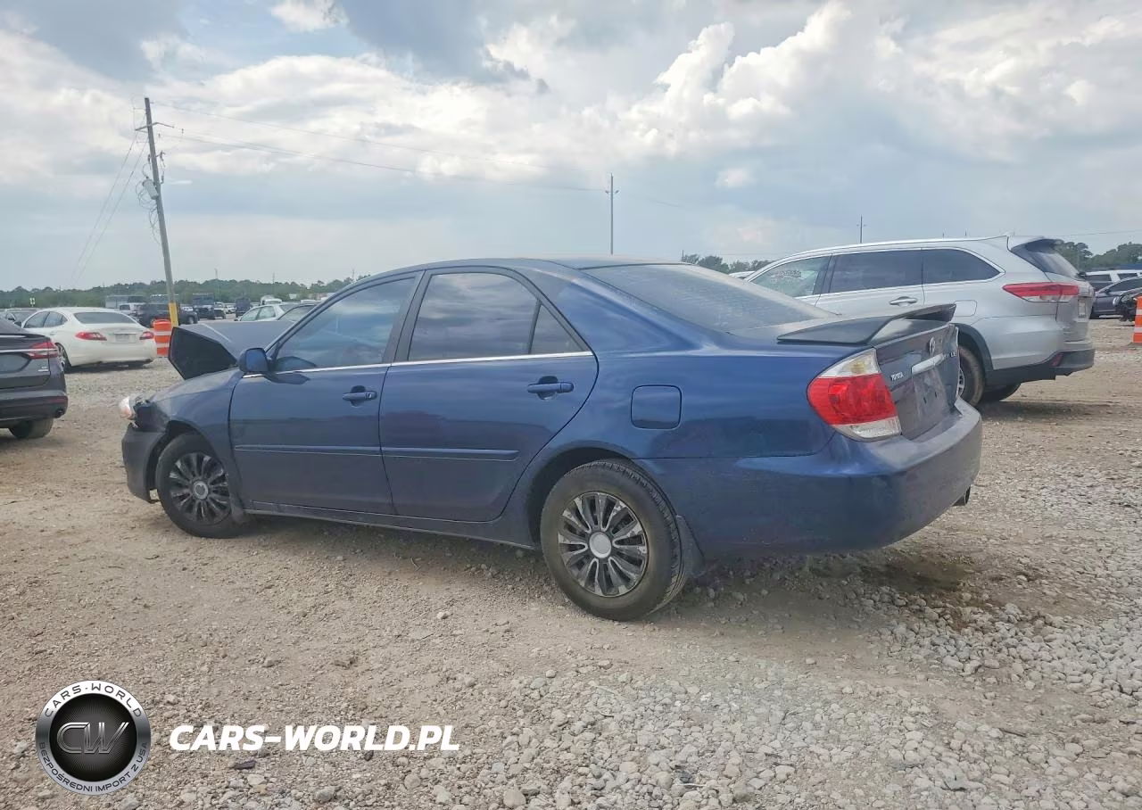 2005 Toyota Camry Le VIN:4T1BE32K55U100469 - 2
