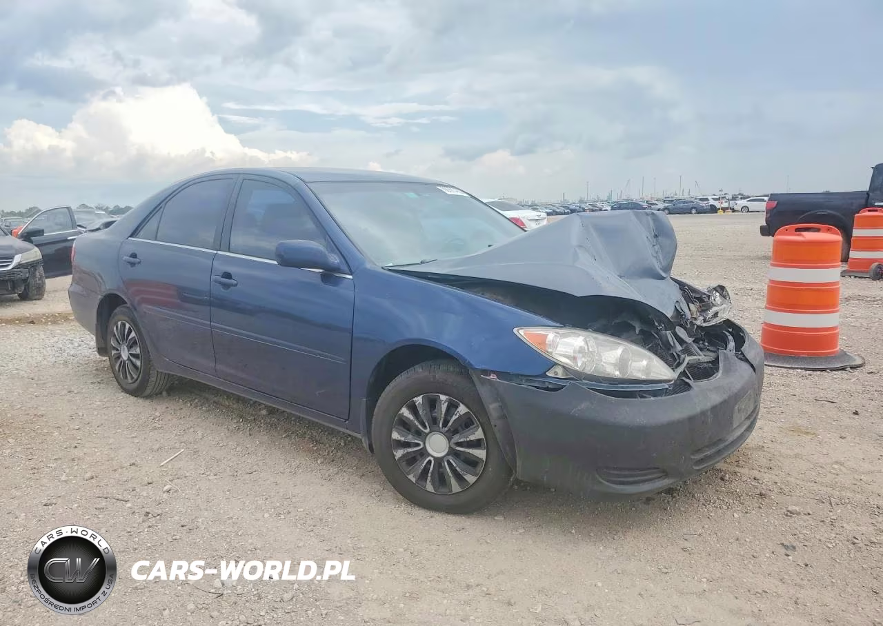 2005 Toyota Camry Le VIN:4T1BE32K55U100469 - 4