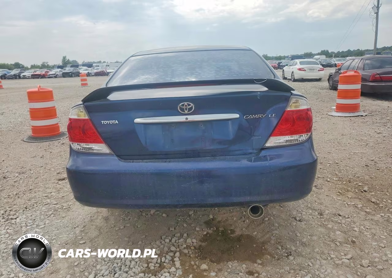 2005 Toyota Camry Le VIN:4T1BE32K55U100469 - 6