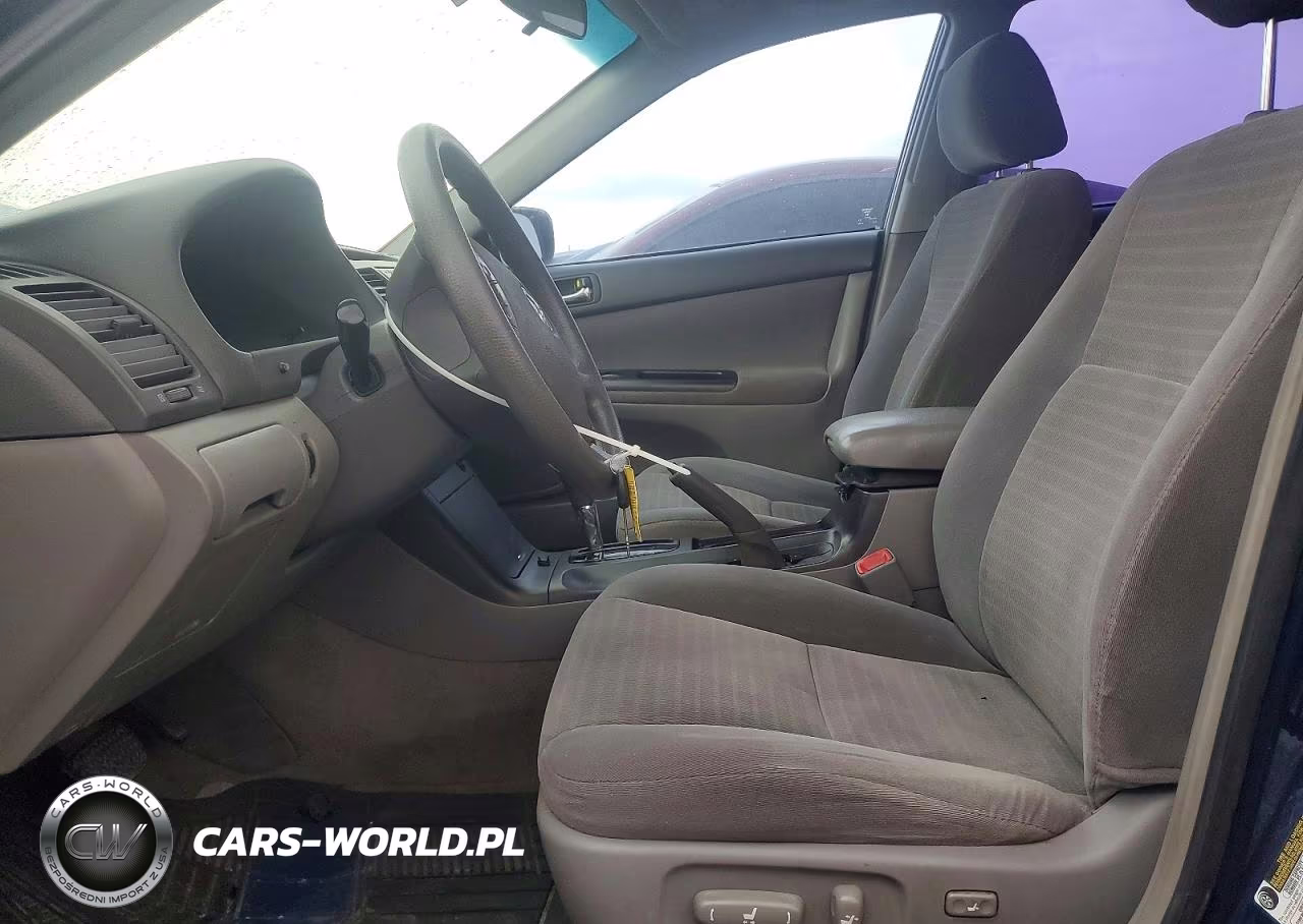 2005 Toyota Camry Le VIN:4T1BE32K55U100469 - 7
