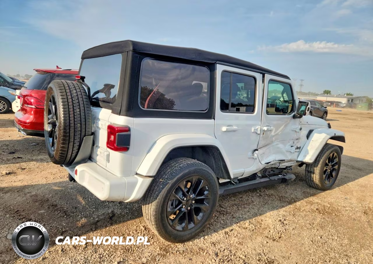 2021 Jeep Wrangler Unlimited Sahara VIN:1C4HJXEN4MW851363 - 3