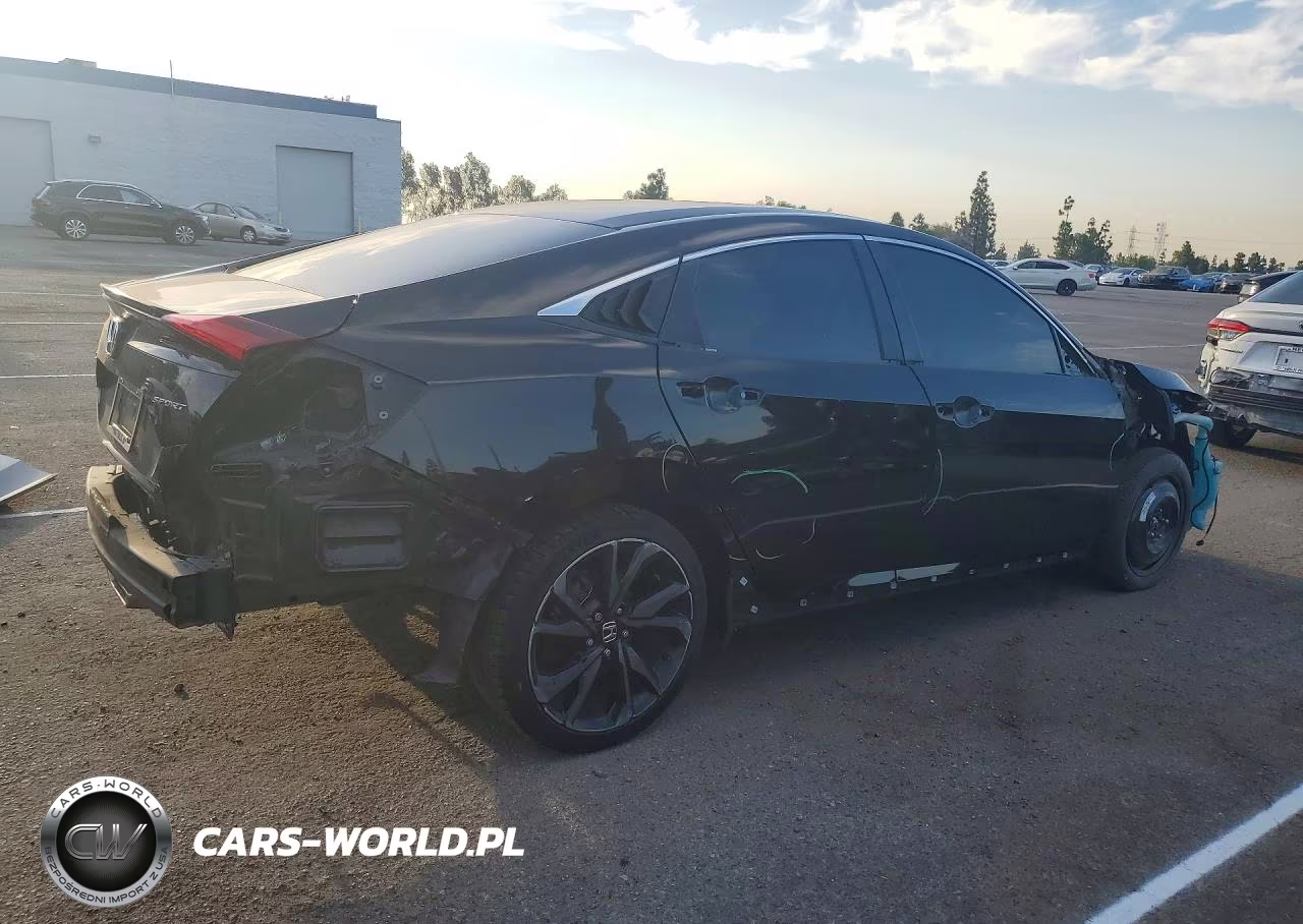2020 Honda Civic Sport VIN:19XFC2F83LE206399 - 3