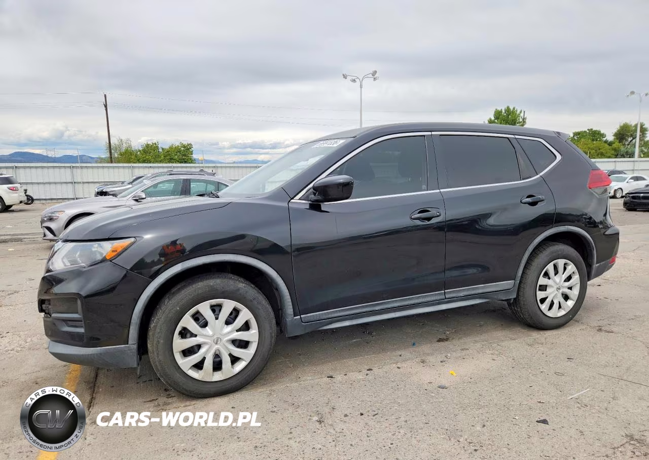 2018 Nissan Rogue S – zdjęcie 1 z 13