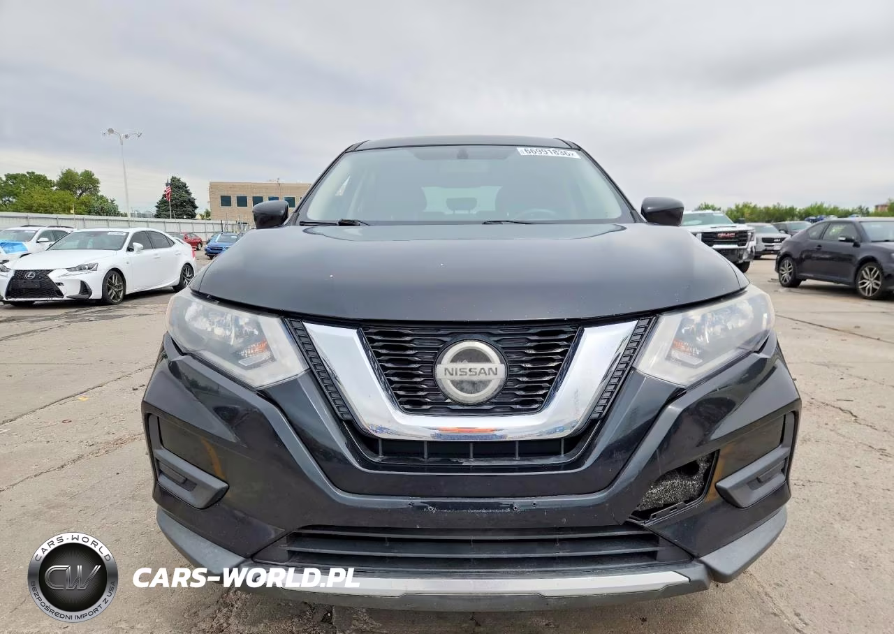 2018 Nissan Rogue S VIN:KNMAT2MV8JP520923 - 5