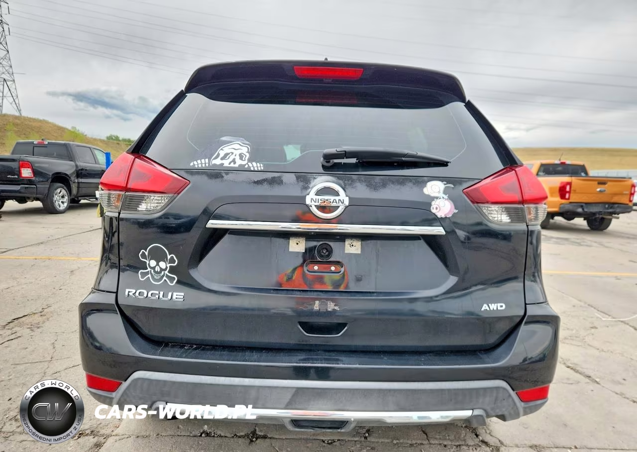 2018 Nissan Rogue S VIN:KNMAT2MV8JP520923 - 6