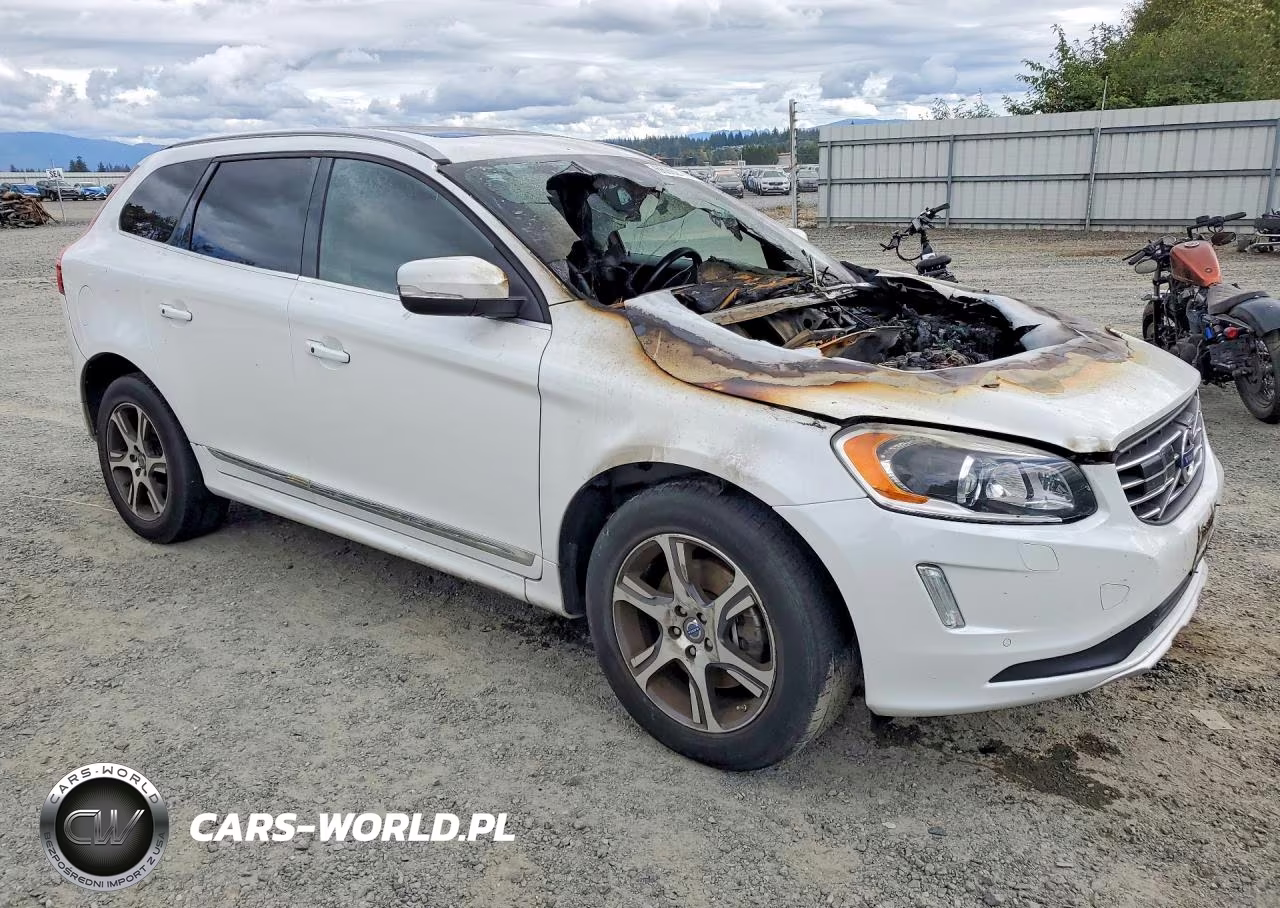 2015 Volvo Xc60 T6 Platinum VIN:YV4902RD6F2600749 - 4