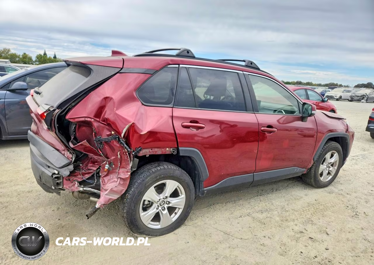 2020 Toyota Rav4 Xle VIN:JTMW1RFV1LD049252 - 3
