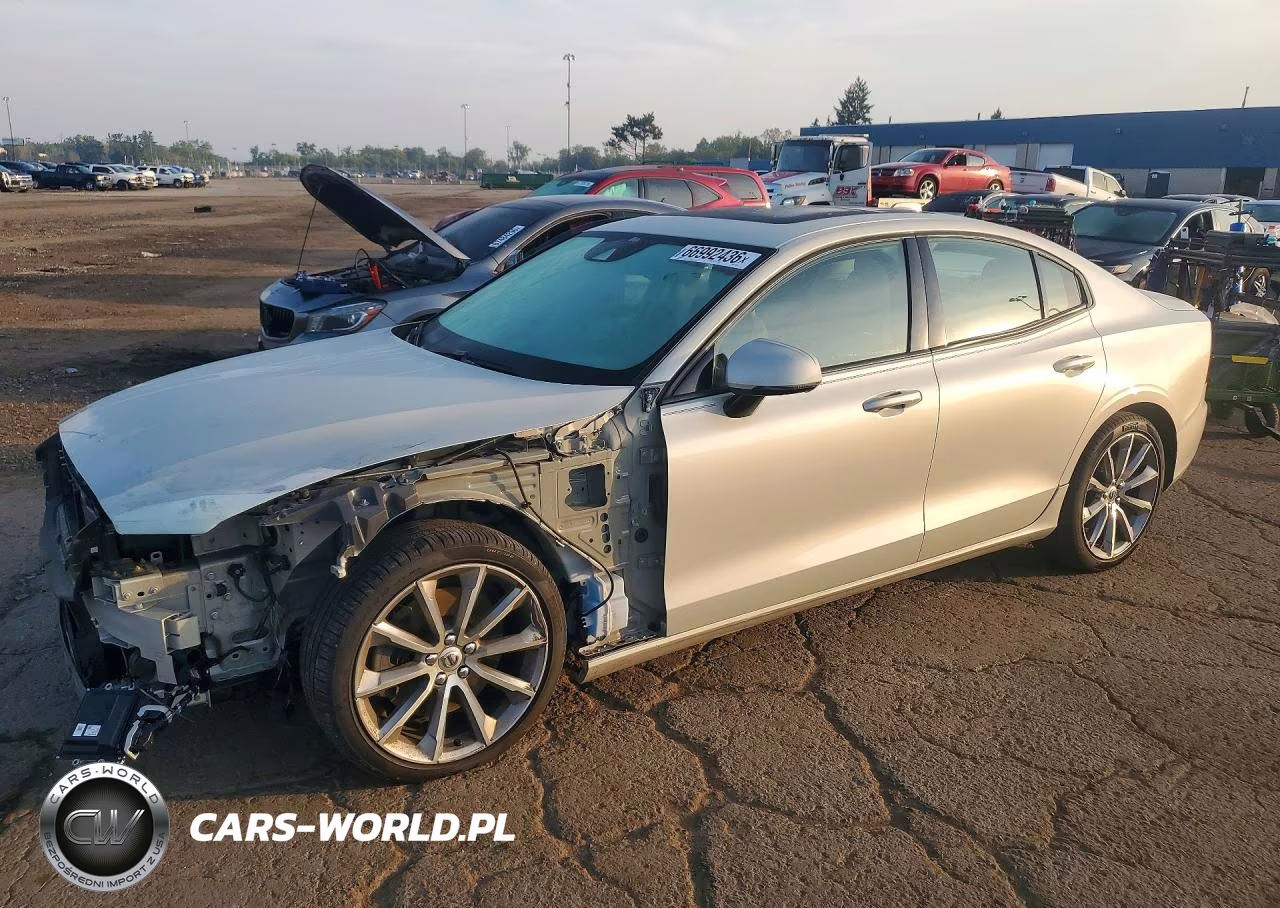 2019 Volvo S60 T6 Momentum VIN:7JRA22TK3KG001856 - 1